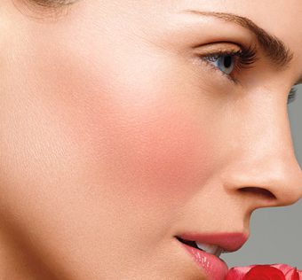 D.I.Y. természetes folyékony pirosító